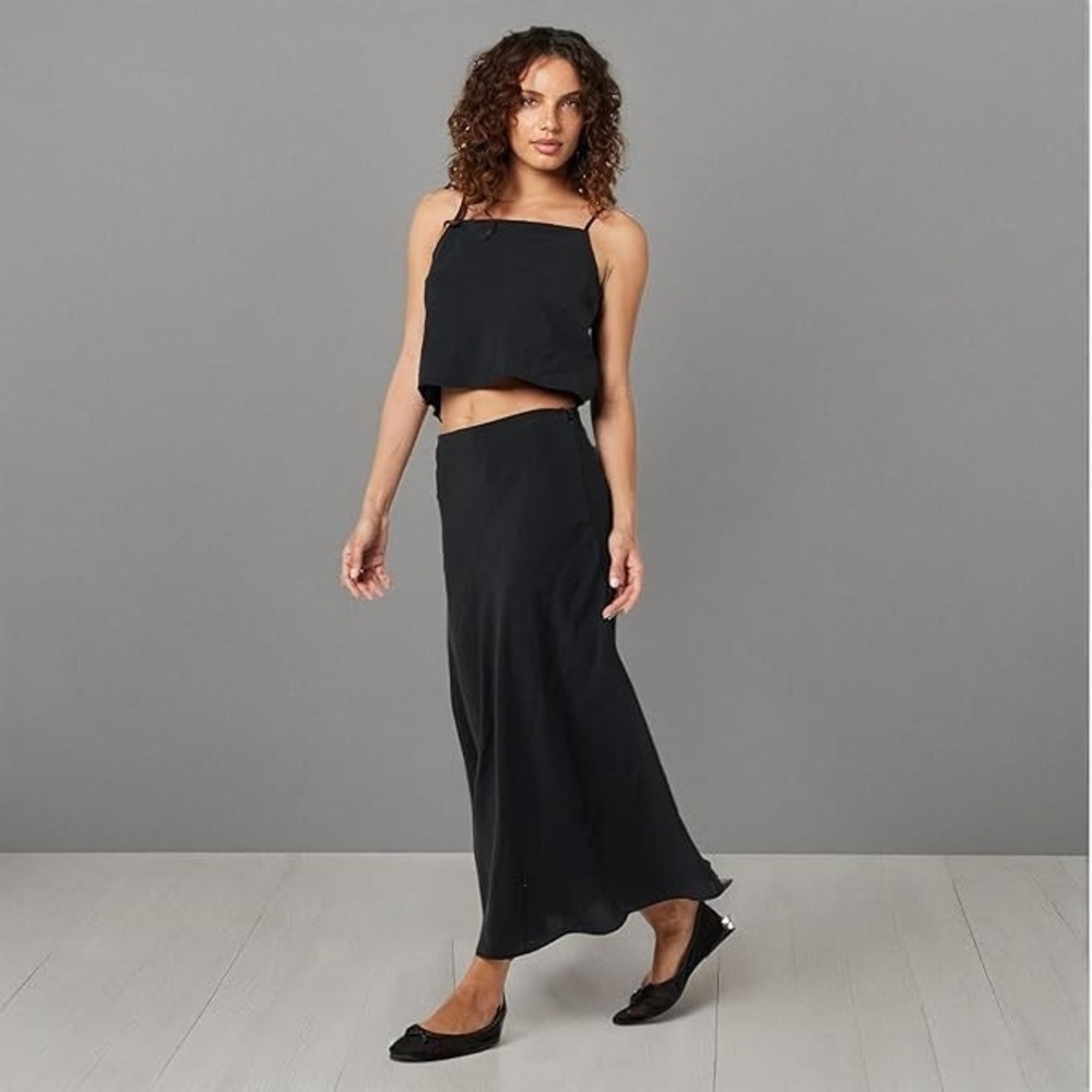 The Drop Women's Helia Relaxed Cropped Tank Top Black Small NWT - Picture 5 of 5